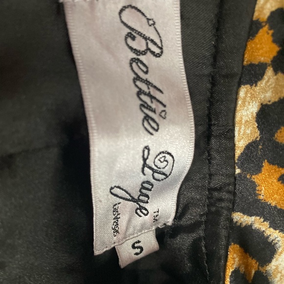 Beautiful - Picture 4 of 4